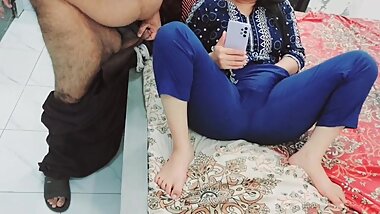 Stepsister Watching Porn on Mobile Caught and Fucked by Stepbrother with Hindi Audio
