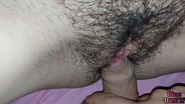 Mi Vecino me Visita Cuando Se Va Mi Esposo