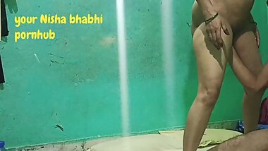 Jija Ne Sali Ke Khada Kar Ke Chut me Hath Dala Fisting