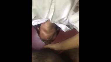 Sri Lankan Spa Blowjob & Cum Drinking ඕන කොල්ලෙක්ගෙ කැරි ගිලිනවා
