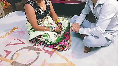 चाची आपने अपने college के time पे कितनी लडको का लंड लिया था।